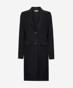 Taralawrence.shop369a43278f 5