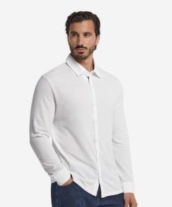 Taralawrence.shop36ca443c02 2