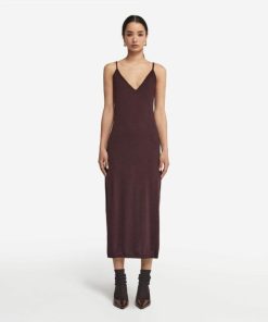 Taralawrence.shop37c3952db7 2