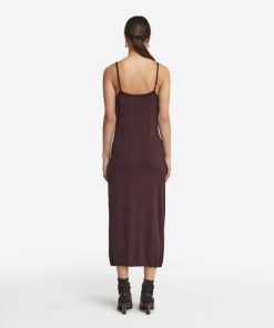 Taralawrence.shop37c3952db7 3