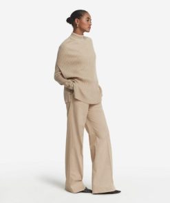 Taralawrence.shop3969c2be80 1