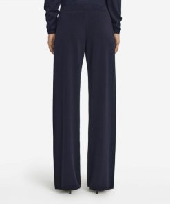 Taralawrence.shop399a1303c4 3