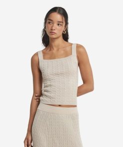 Taralawrence.shop3bf8b2ffb8 2