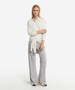 Taralawrence.shop3c691de7a7 1