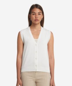 Taralawrence.shop3e0c459b36 2