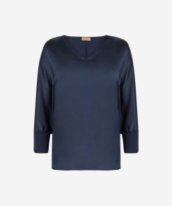 Taralawrence.shop3e3da2c3d7 4