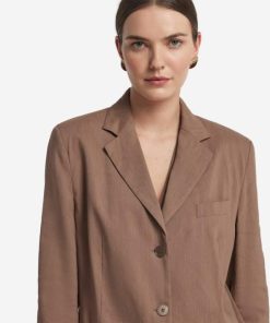 Taralawrence.shop3f1e43b818 4