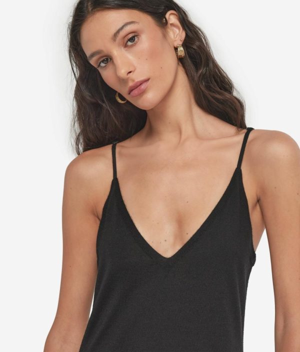 Taralawrence.shop40844f5b4e 4