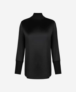 Taralawrence.shop4162071010 5