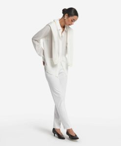 Taralawrence.shop418c85561a 1