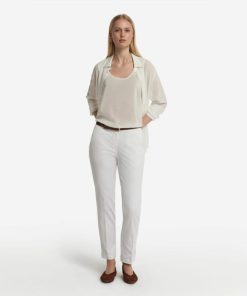 Taralawrence.shop4209ce189c 1