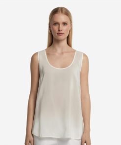 Taralawrence.shop4209ce189c 2