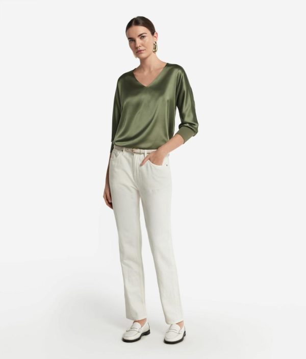 Taralawrence.shop4636ddbafc 1