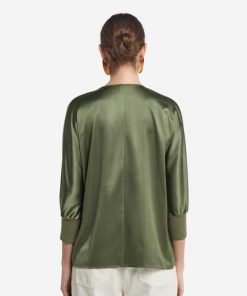 Taralawrence.shop4636ddbafc 3