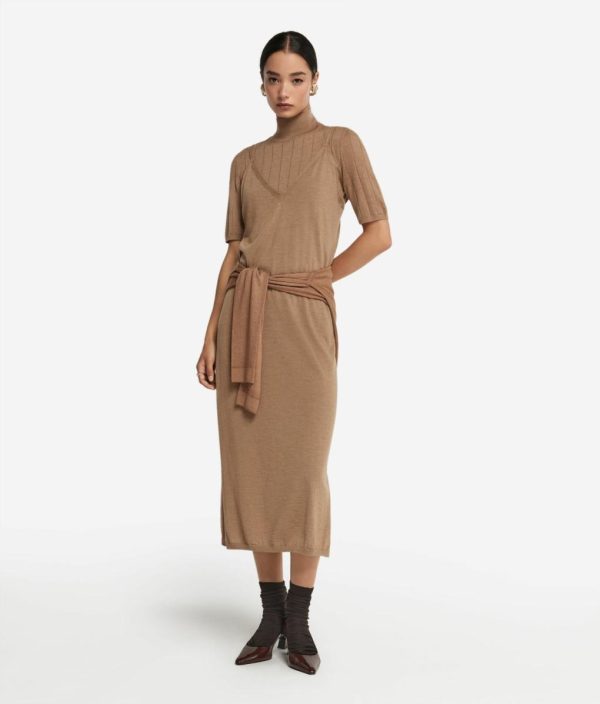 Taralawrence.shop4704eb8223 1