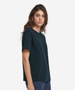 Taralawrence.shop471e480632 2