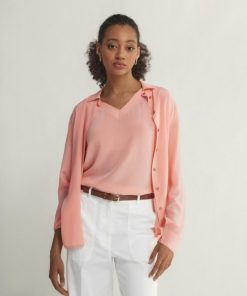 Taralawrence.shop48810a7a36 1