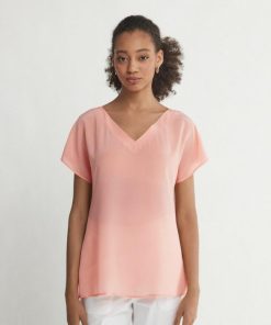 Taralawrence.shop48810a7a36 2