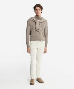 Taralawrence.shop4a30ec4fd7 1