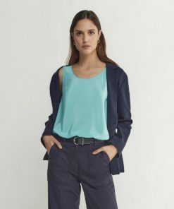 Taralawrence.shop4abc48ec48 1