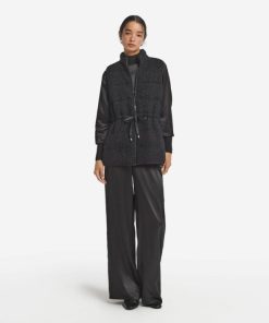 Taralawrence.shop4b3bc590f9 1