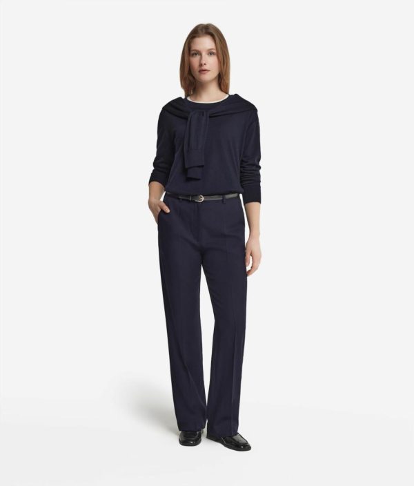 Taralawrence.shop4cd2eadaf6 1