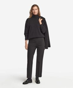 Taralawrence.shop4d4d3fcfe7 1