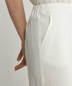 Taralawrence.shop4d98e58036 4