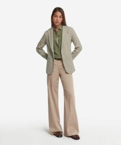 Taralawrence.shop4f3817beb0 1