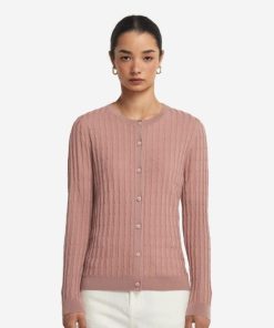 Taralawrence.shop527a2608f2 2