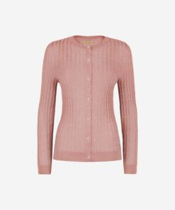 Taralawrence.shop527a2608f2 5