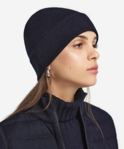 Taralawrence.shop52dad4bdd5 2