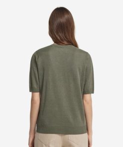 Taralawrence.shop543268ba70 3