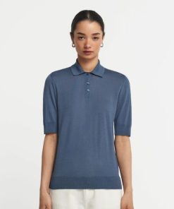 Taralawrence.shop5565d81595 2