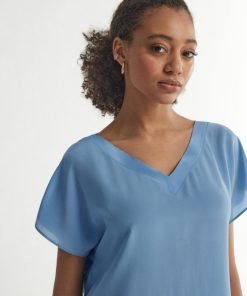 Taralawrence.shop558da46994 4