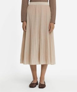 Taralawrence.shop566b12f814 2