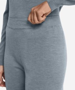 Taralawrence.shop56f7425e44 4