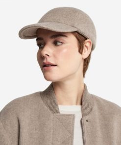 Taralawrence.shop57655856fc 1