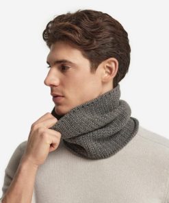 Taralawrence.shop59488c9447 1