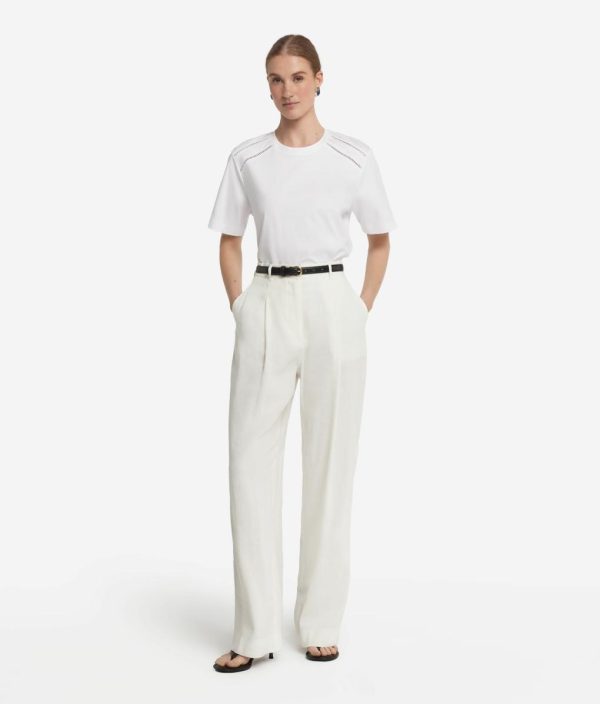 Taralawrence.shop5a5ba780d9 1