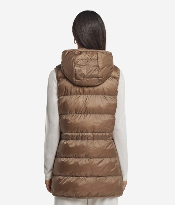 Taralawrence.shop5bd0a4a693 3