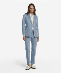 Taralawrence.shop5ccd27fef4 1