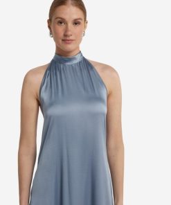 Taralawrence.shop5e5c479a9e 4