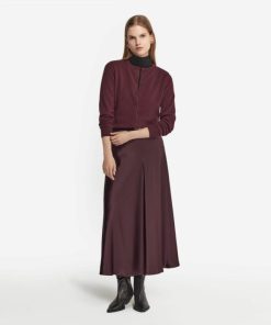 Taralawrence.shop5f7bde3e2c 1