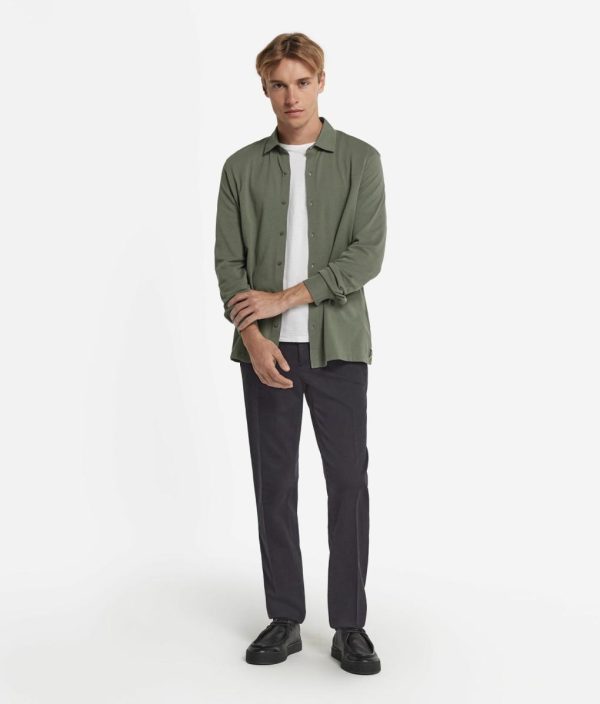 Taralawrence.shop614ef0ddcf 1