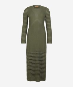 Taralawrence.shop61de038011 5