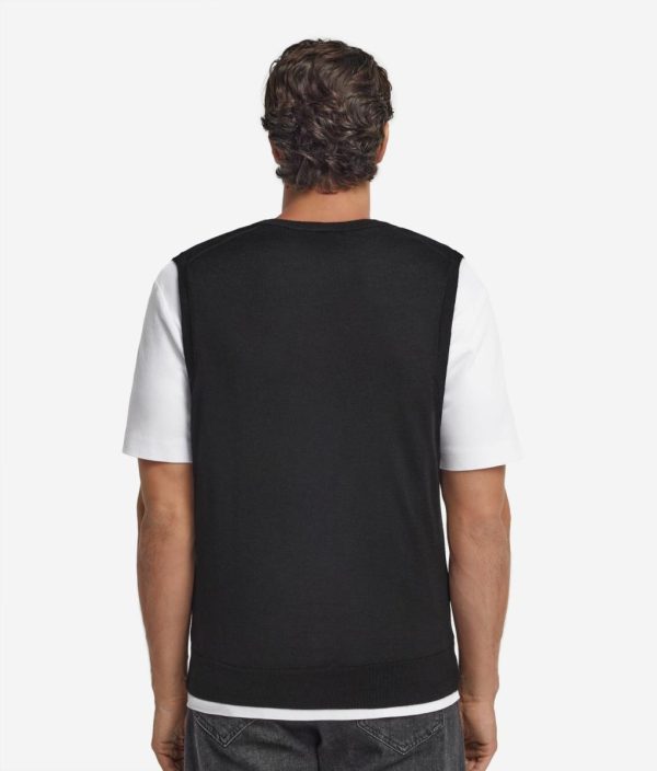 Taralawrence.shop634f9ba8a7 3