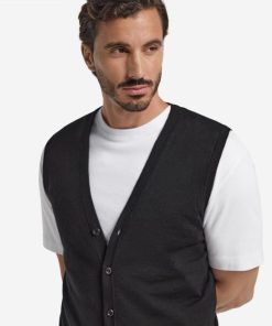 Taralawrence.shop634f9ba8a7 4