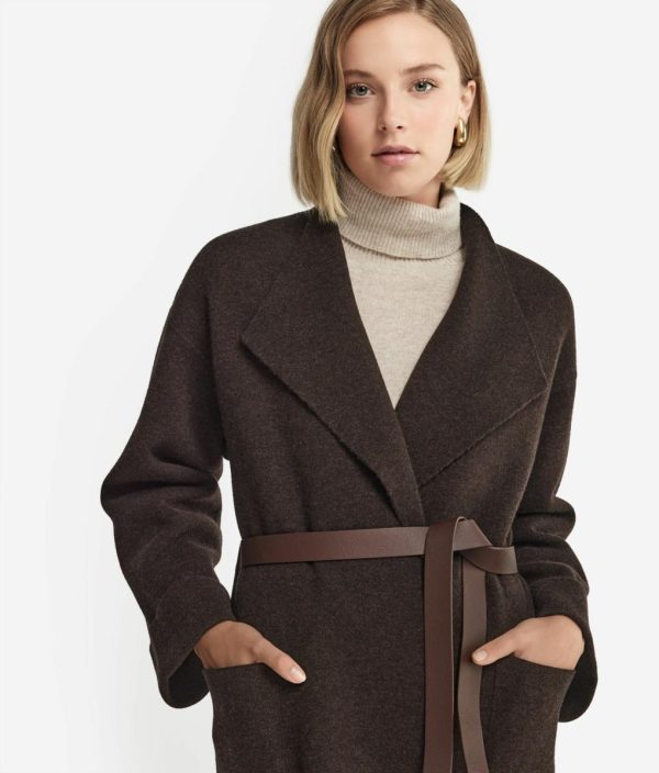 Taralawrence.shop63de86d5a8 4