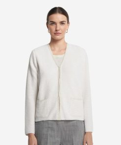 Taralawrence.shop66aec90e27 2